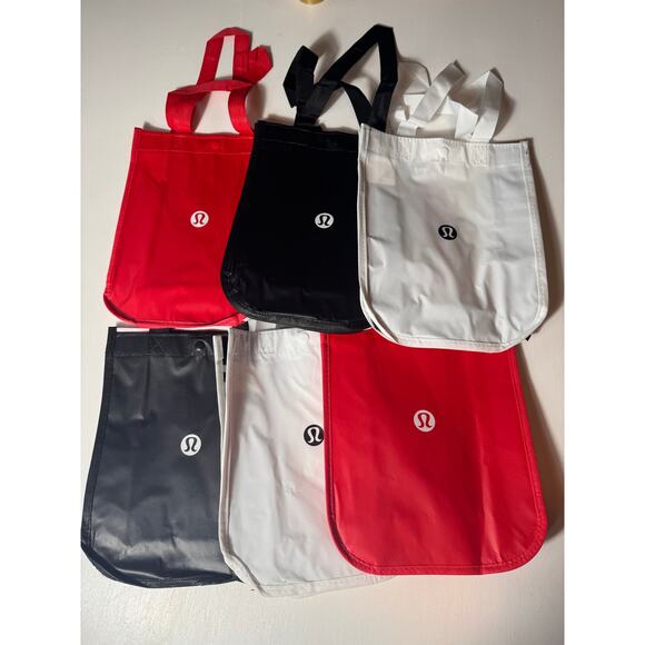 NWOT Lululemon bundle of 6 Reusable Tote Bags - Picture 1 of 7